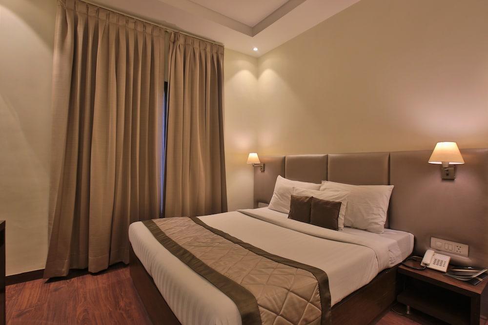 Regale Inn 新德里 外观 照片